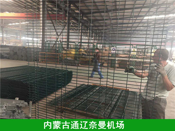 机场护栏网 - 河北振兴金源丝网集团有限公司图片3